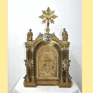 Sagrario neogótico de bronce