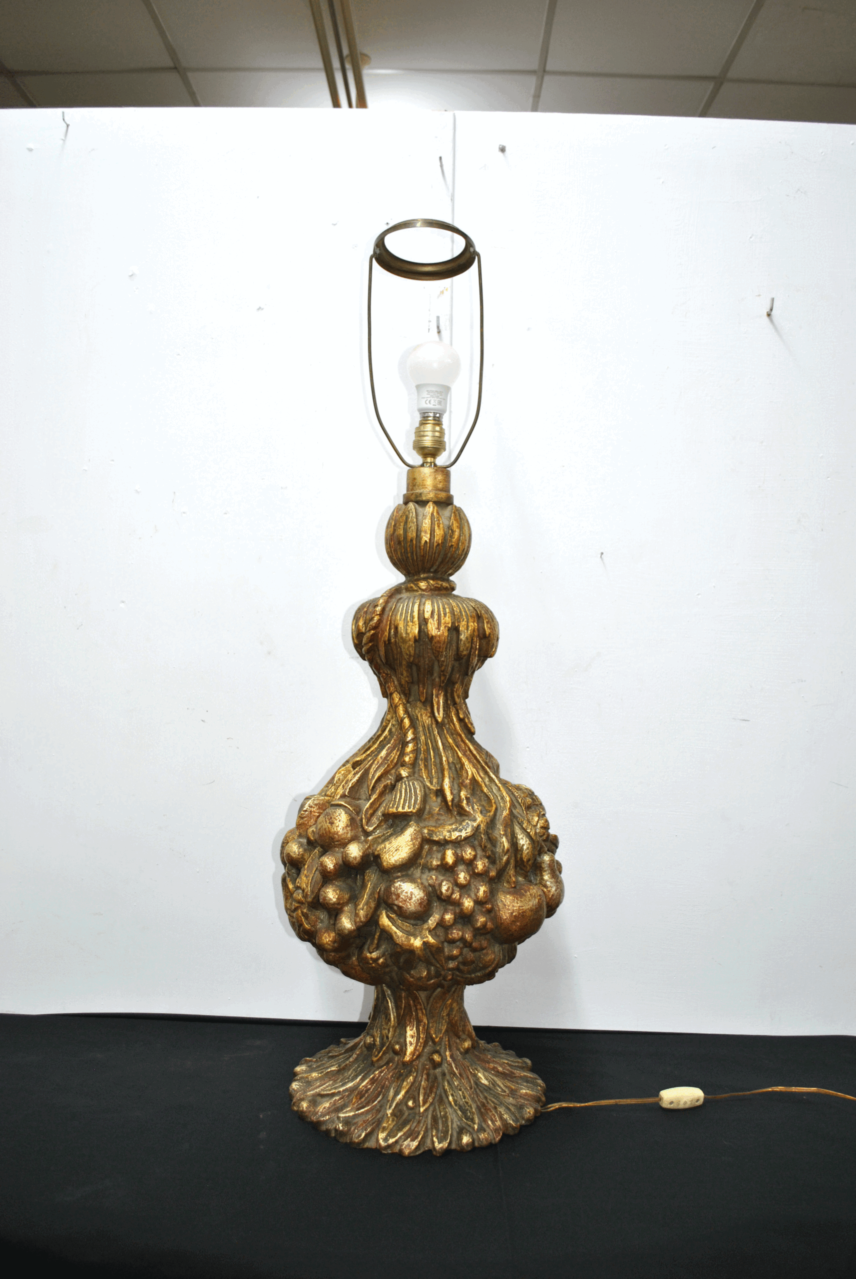 Lámpara pie madera frutas - Imagen 2