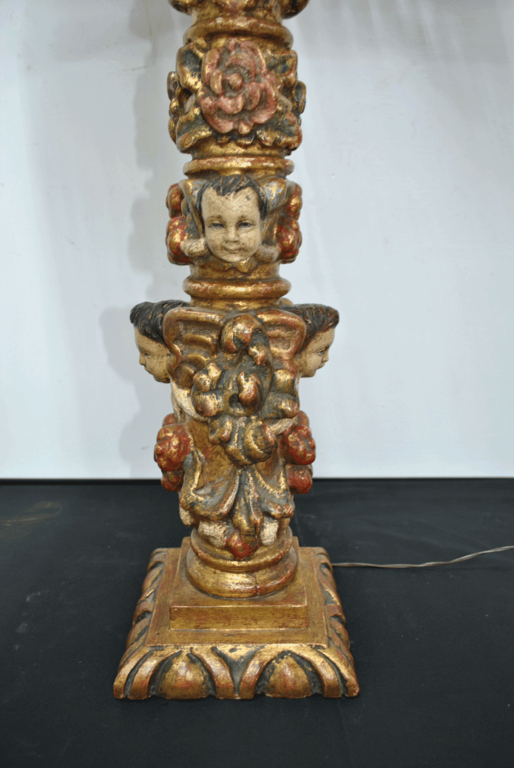 Lámpara base madera angelitos - Imagen 6