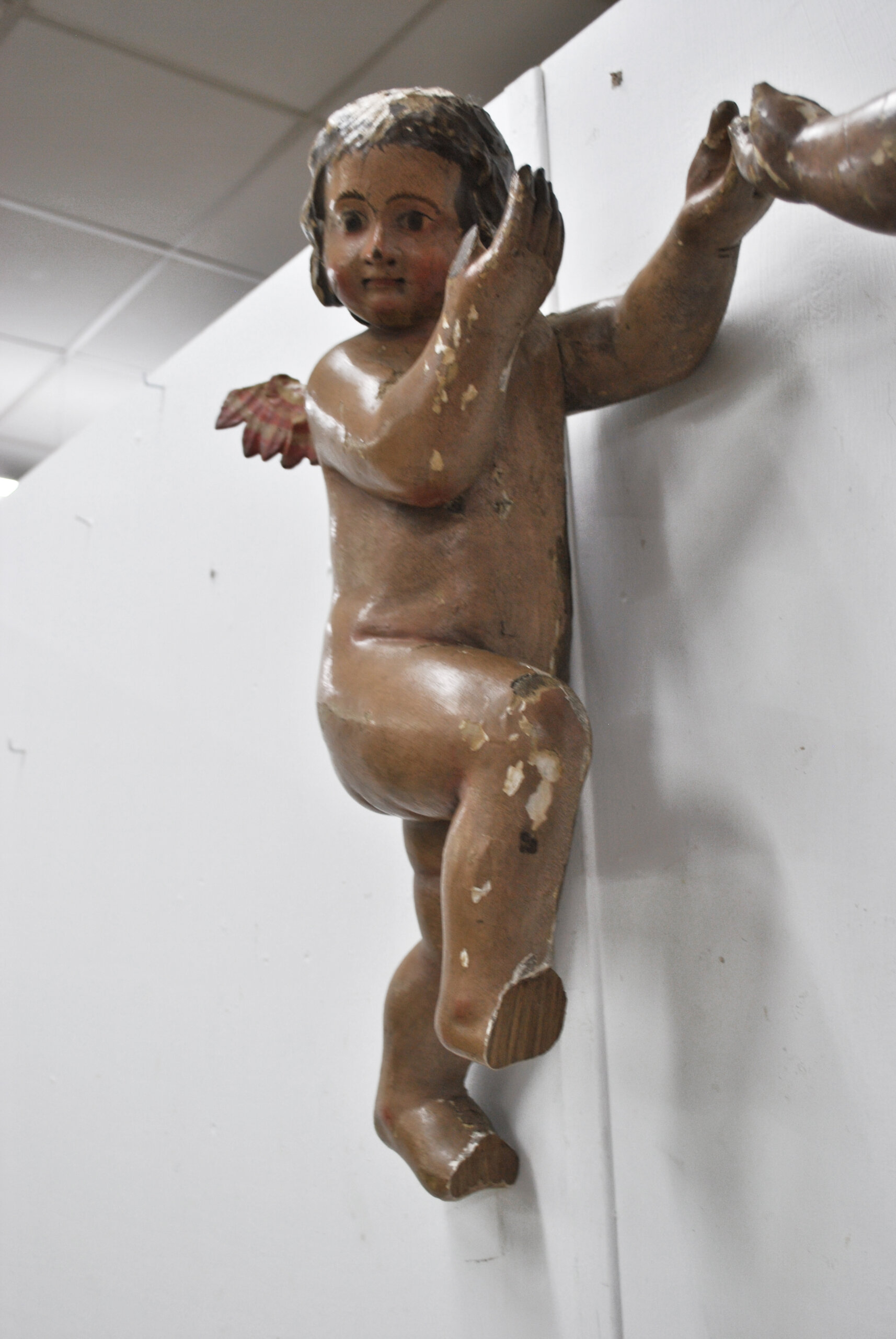 Pareja ángeles antiguos madera - Imagen 9