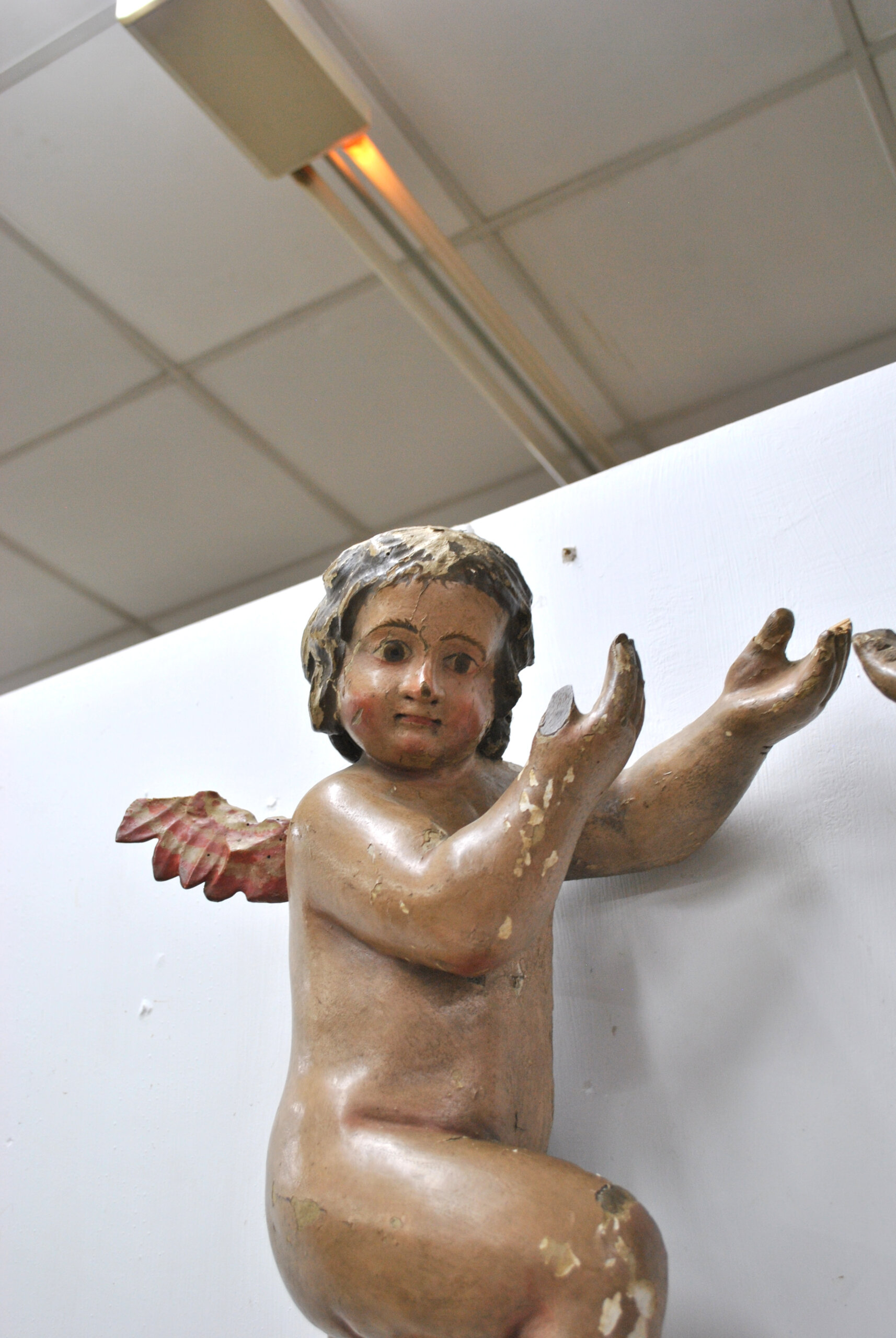 Pareja ángeles antiguos madera - Imagen 6