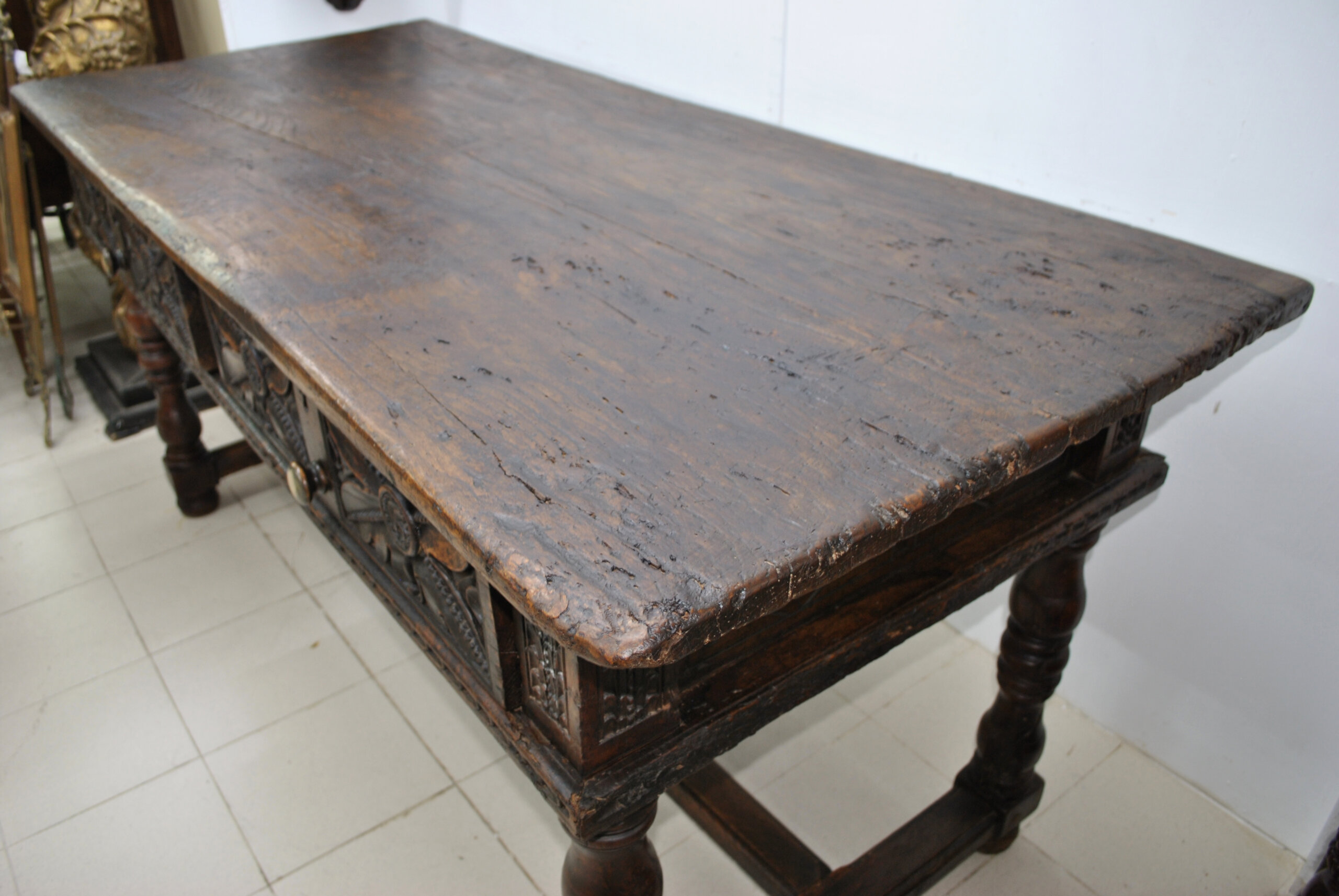 Mesa castellana nogal S.XVIII - Imagen 12