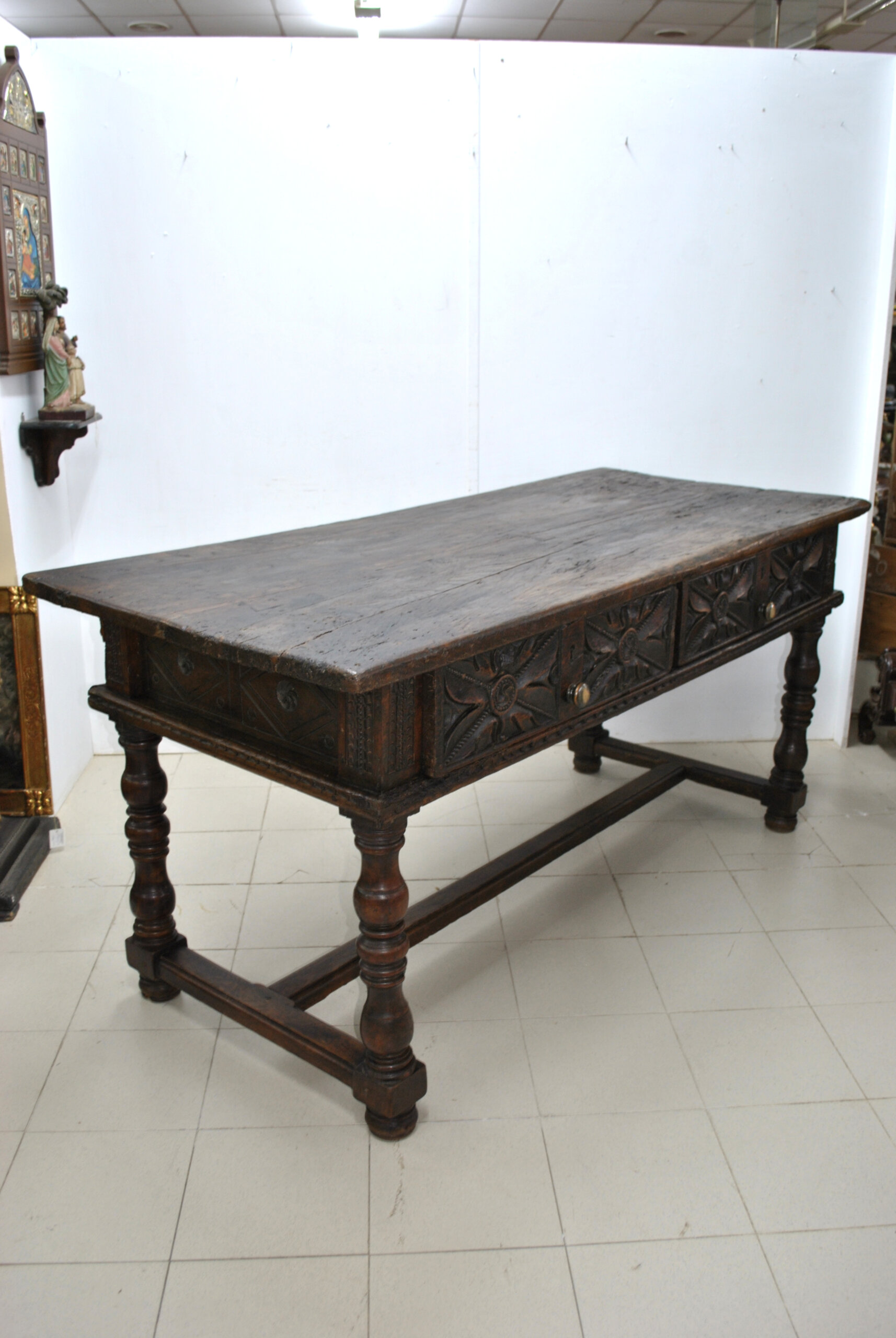 Mesa castellana nogal S.XVIII - Imagen 15