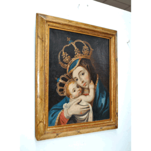 Óleo Virgen sosteniendo al Niño S.XVII