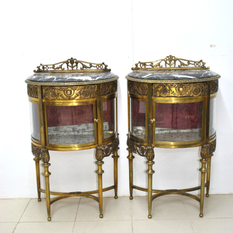 Pareja mesitas bronce Luis XVI