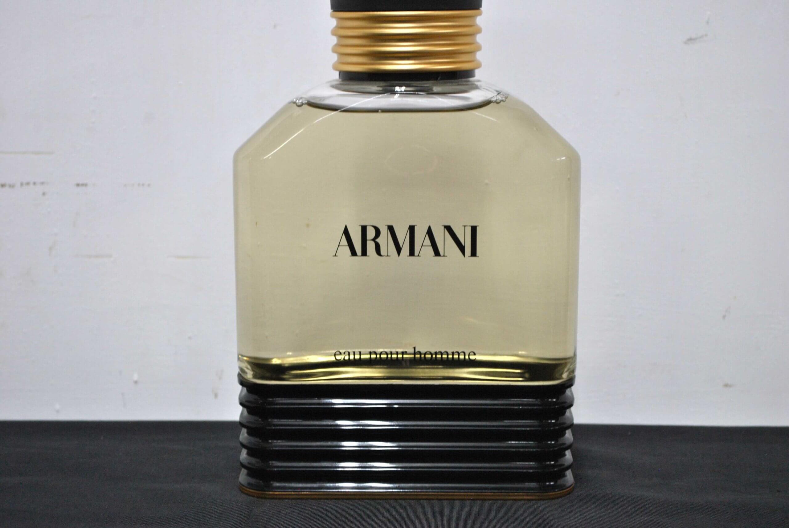 Frasco de perfume Armarni formato gigante - Imagen 3