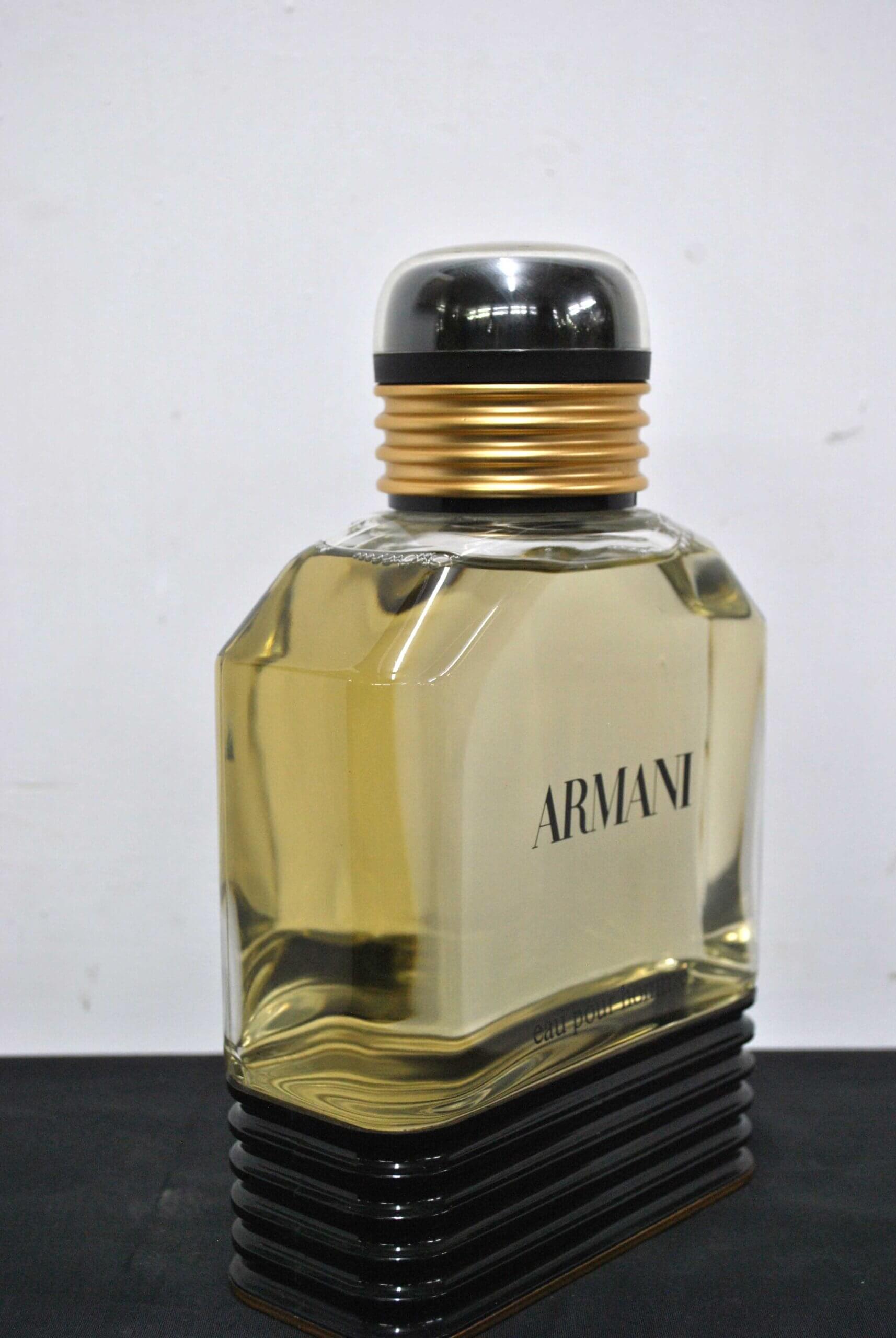 Frasco de perfume Armarni formato gigante - Imagen 4