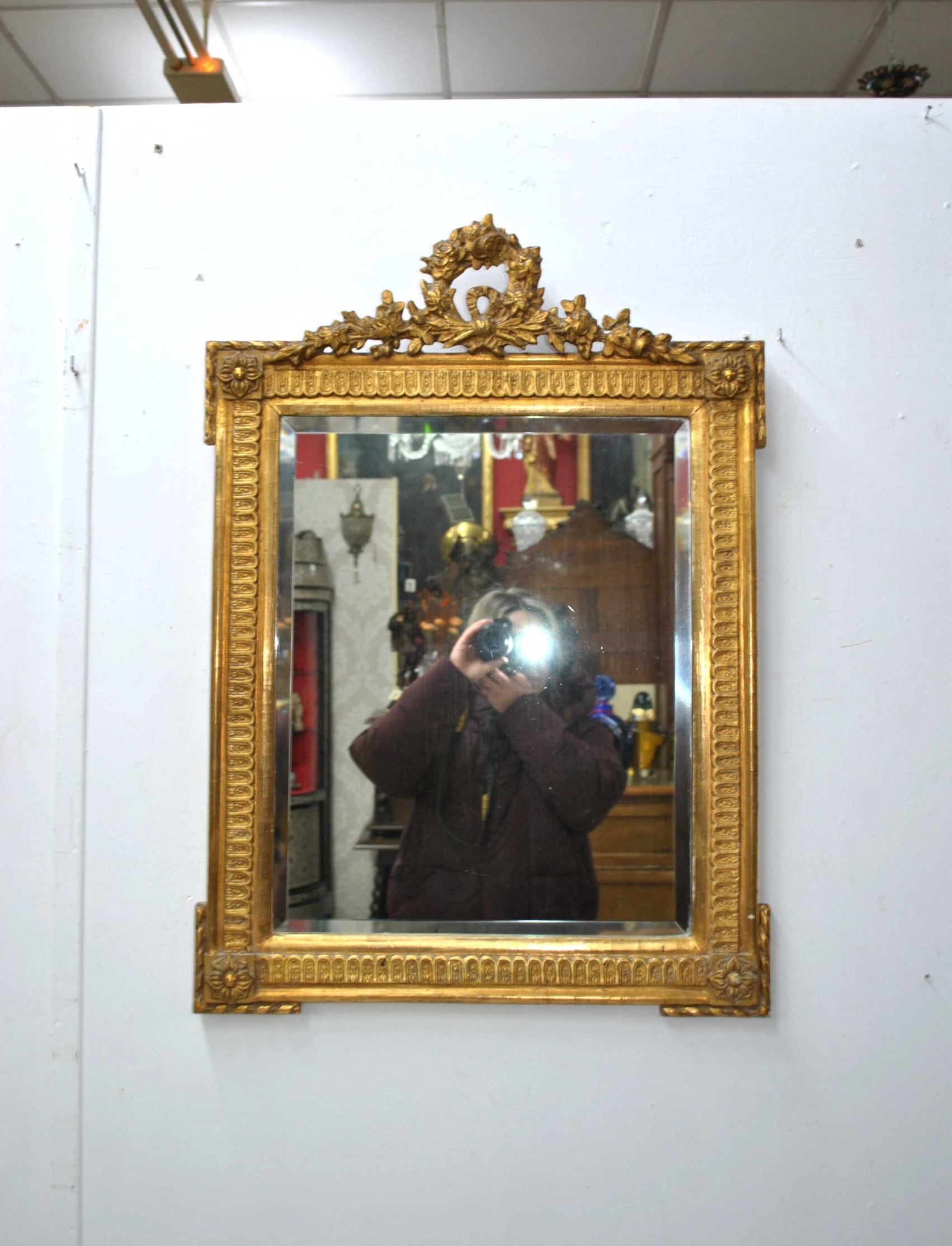 Espejo Isabelino fino pan de oro