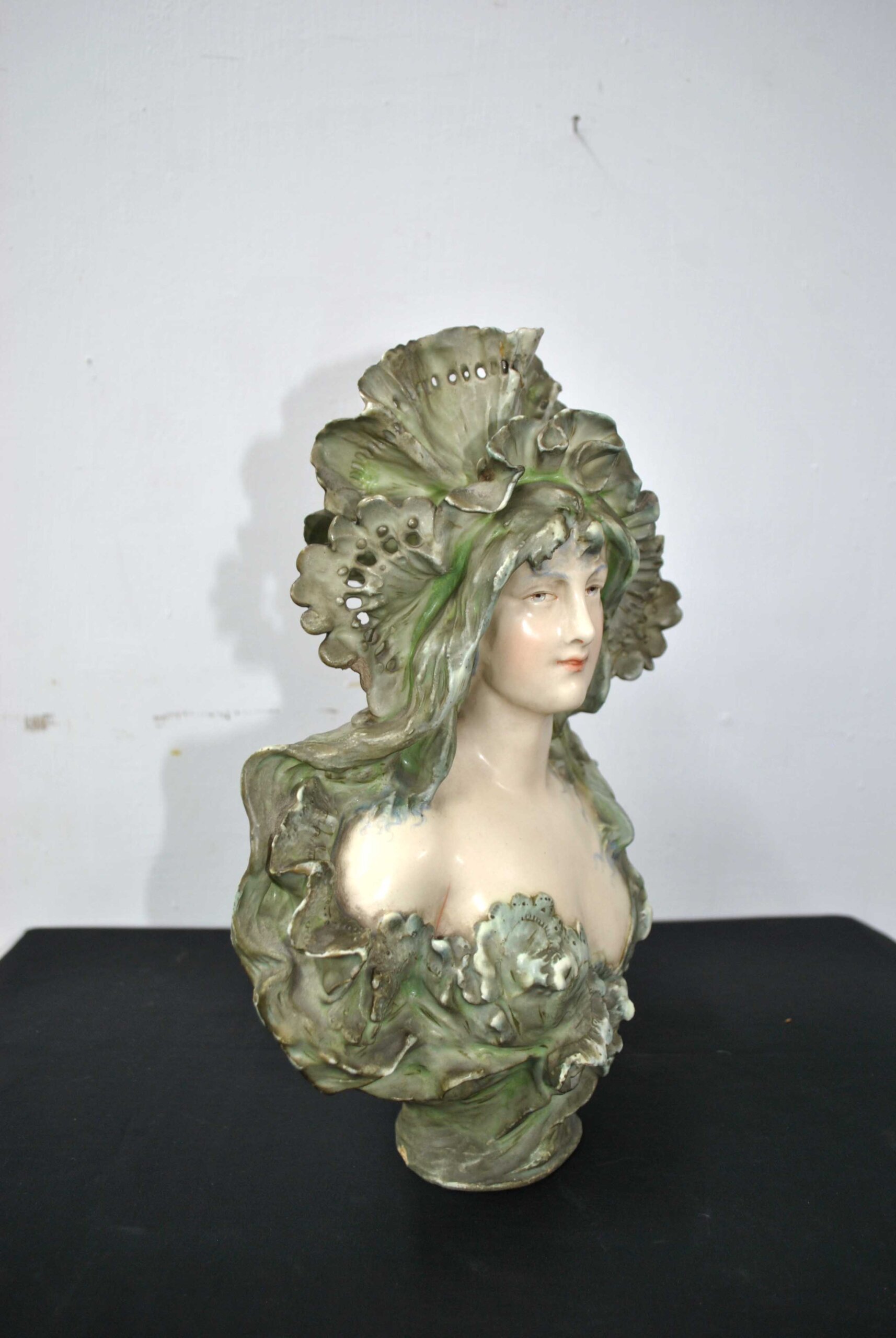 Busto dama modernista - Imagen 4