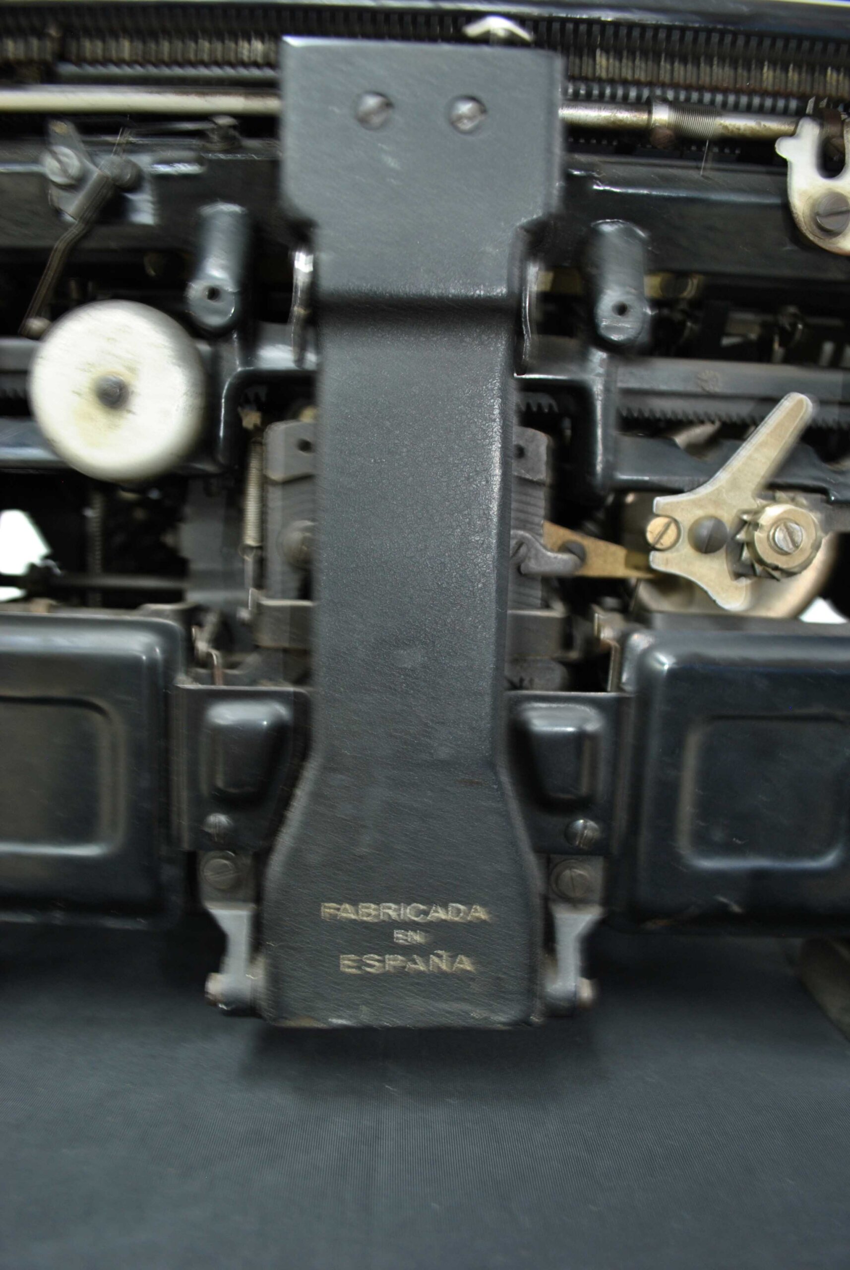 Máquina de escribir Hispano Olivetti - Imagen 7