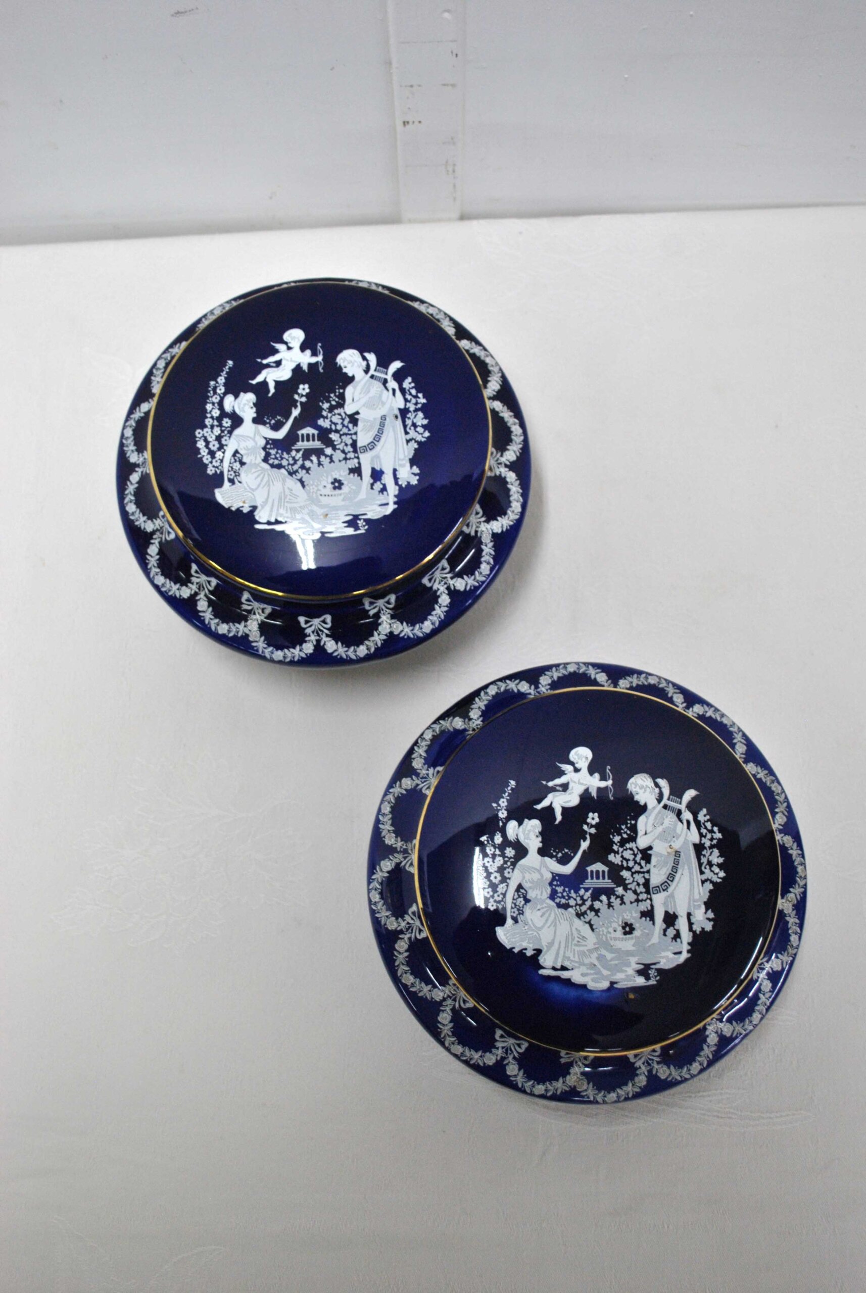 Pareja cajas o joyeros de porcelana - Imagen 6