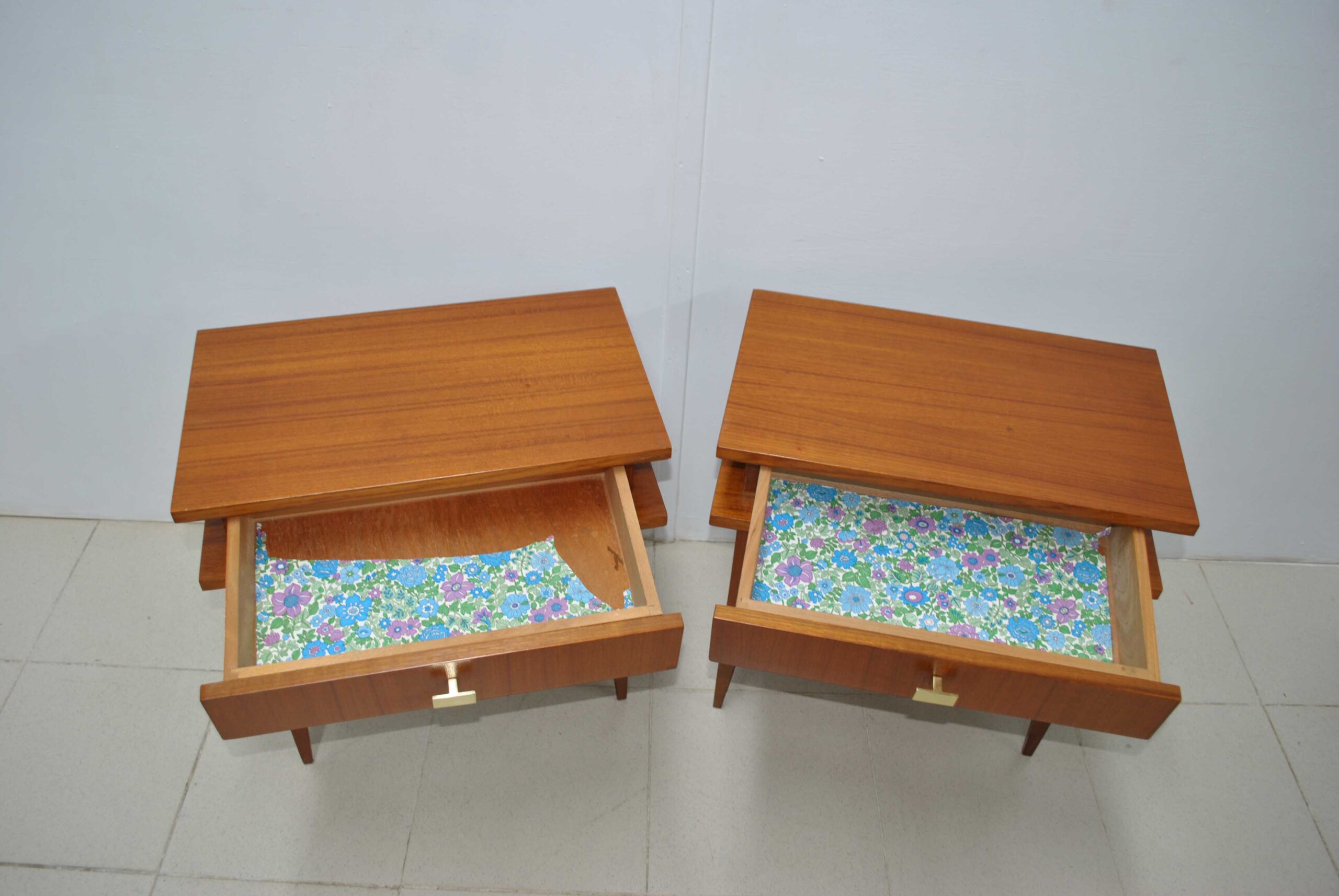 Mesillas vintage Mid Century - Imagen 4