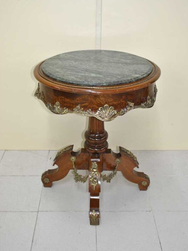 Mesa velador bronces y mármol