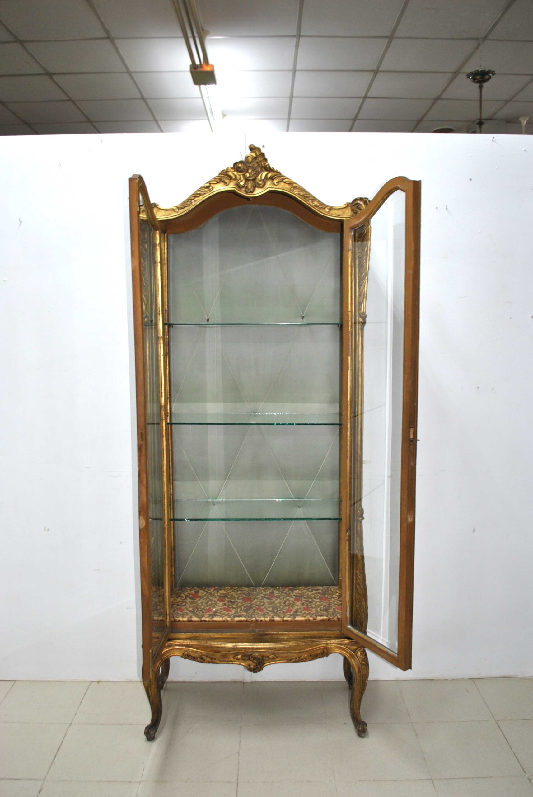 Vitrina Isabelina tallada oro - Imagen 7