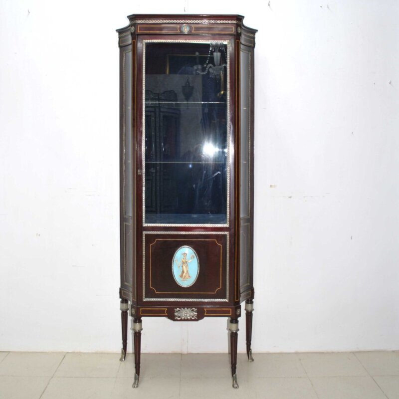 Vitrina Imperio medallón esmaltado