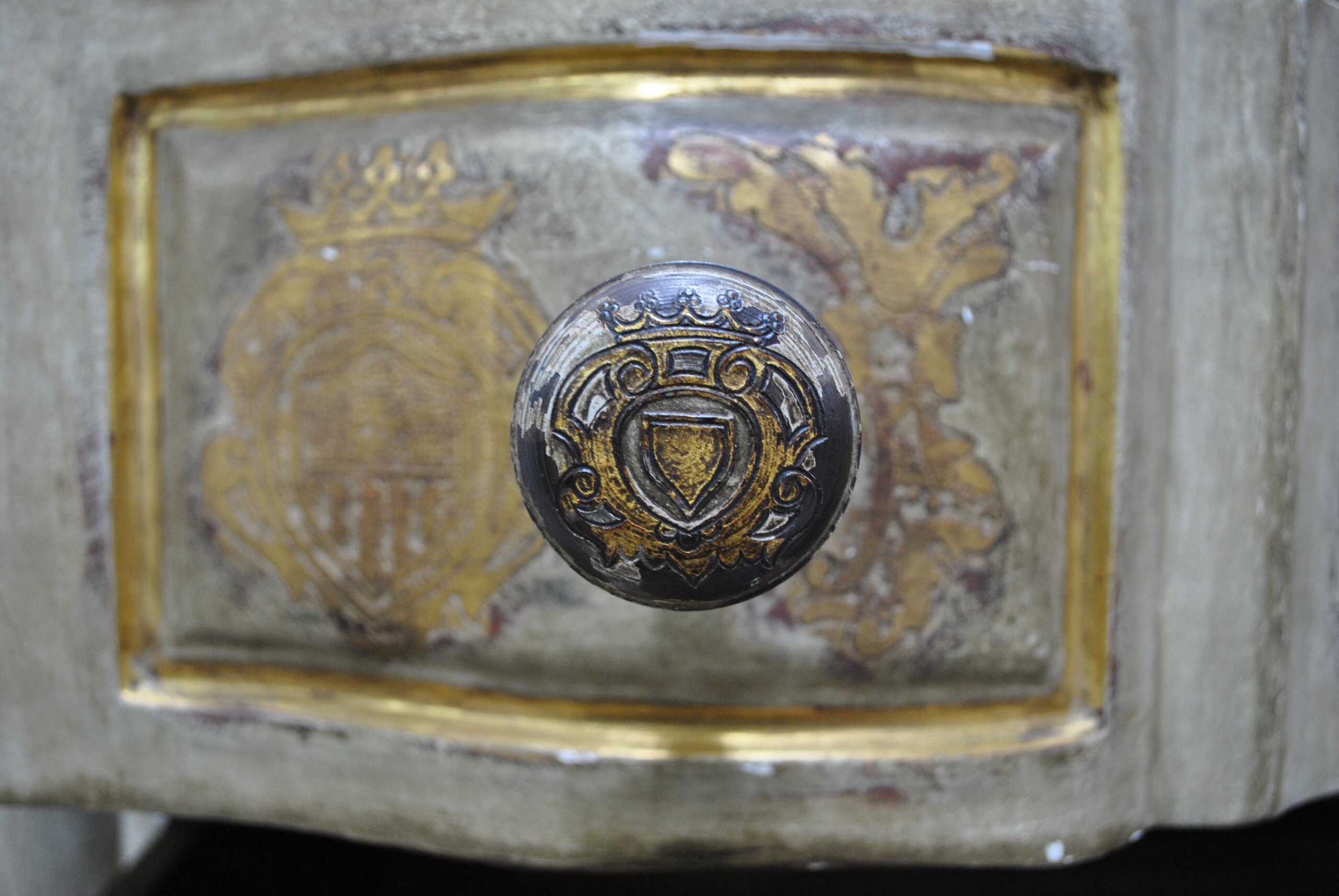 Cómoda S.XVIII madera policromada - Imagen 14