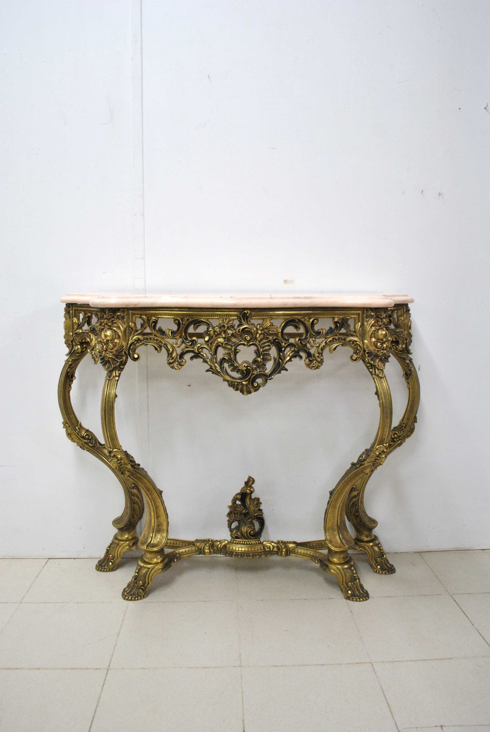 Gran consola de bronce tapa mármol