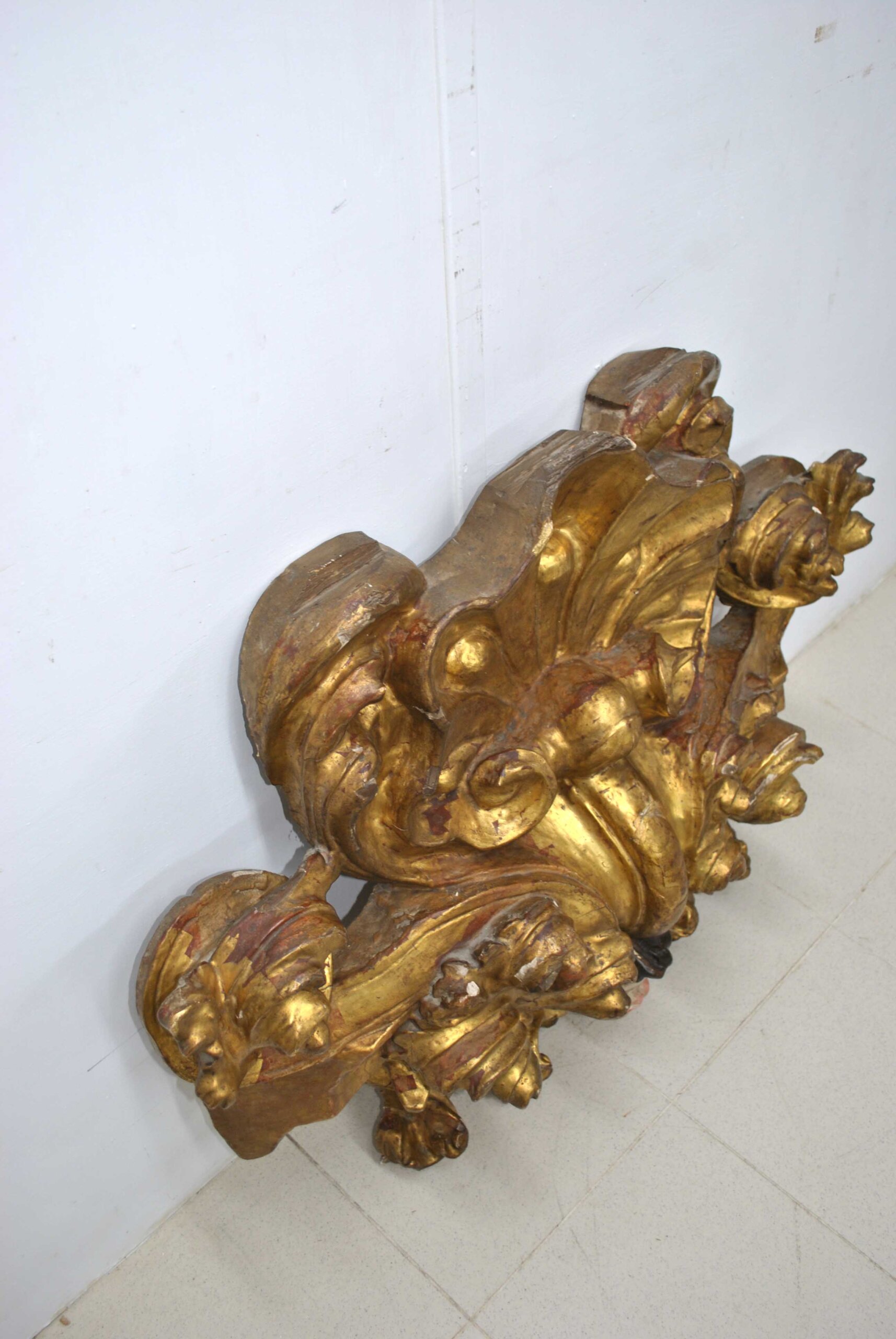 Fragmento tallado angelito querubín - Imagen 9