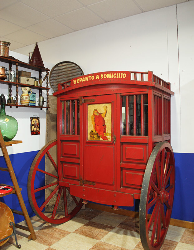 Carro antiguo de reparto Cruzcampo