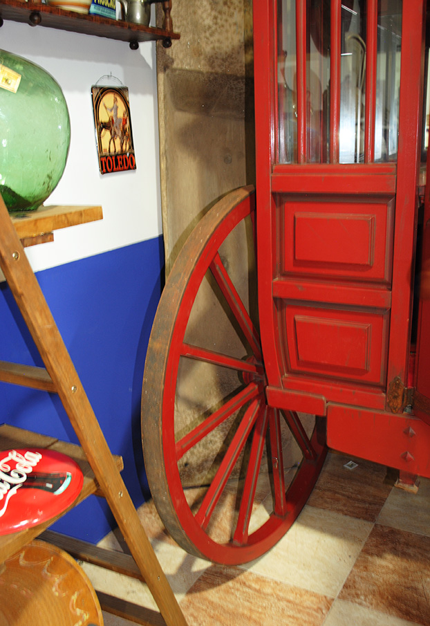 Carro antiguo de reparto Cruzcampo - Imagen 5