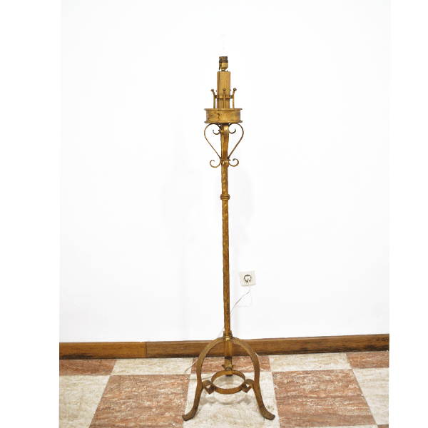 Lámpara de pie hierro forjado oro