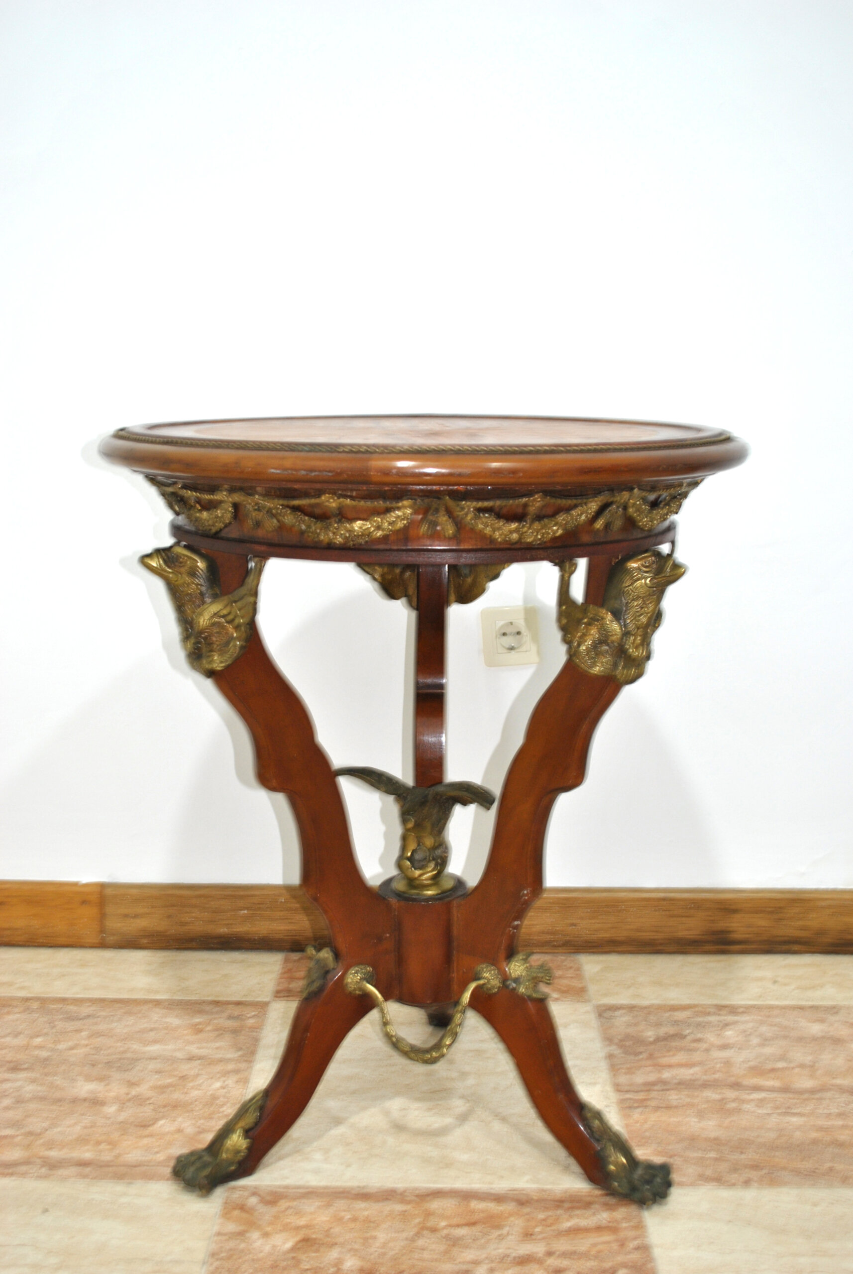 Mesa velador estilo Imperio - Imagen 3