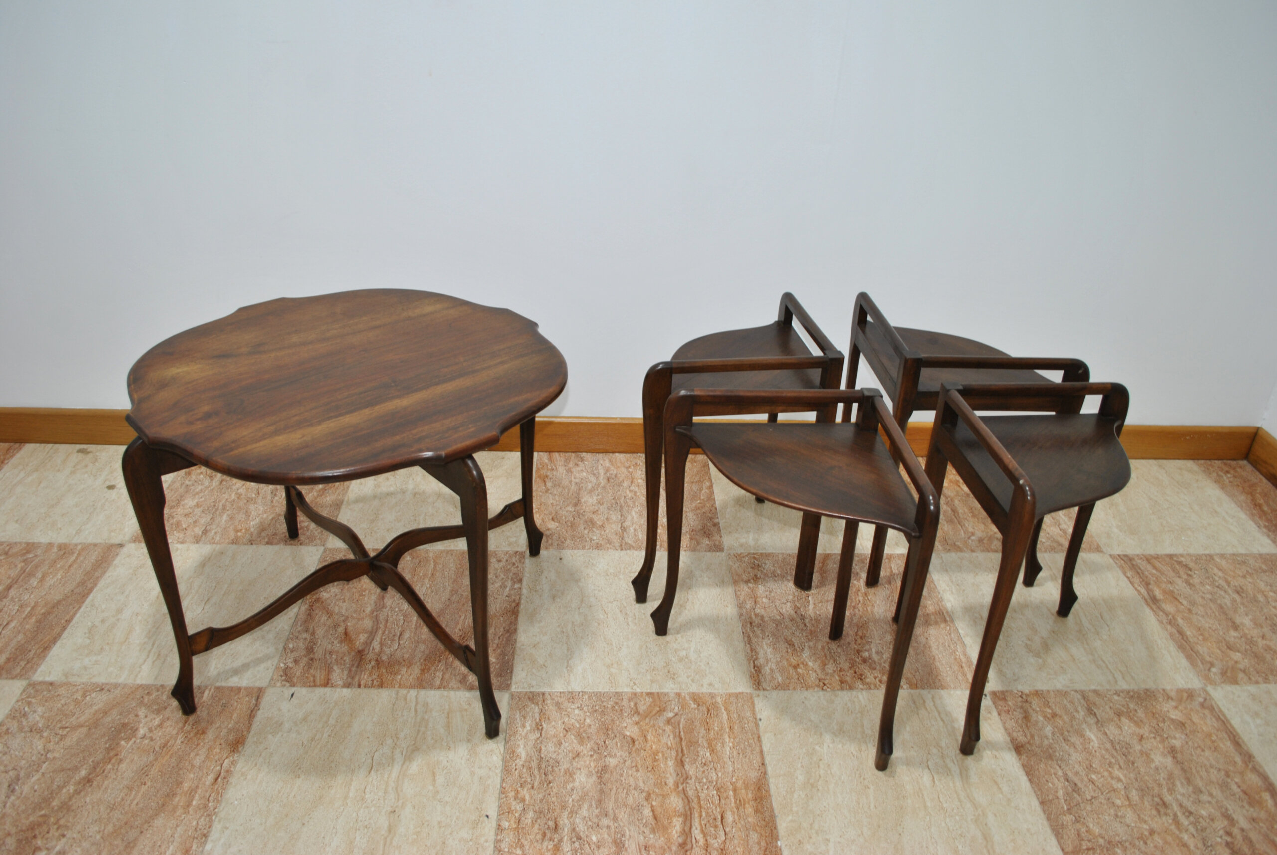 Mesas nido de madera - Imagen 5