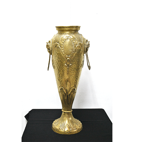 Gran jarrón de bronce dorado