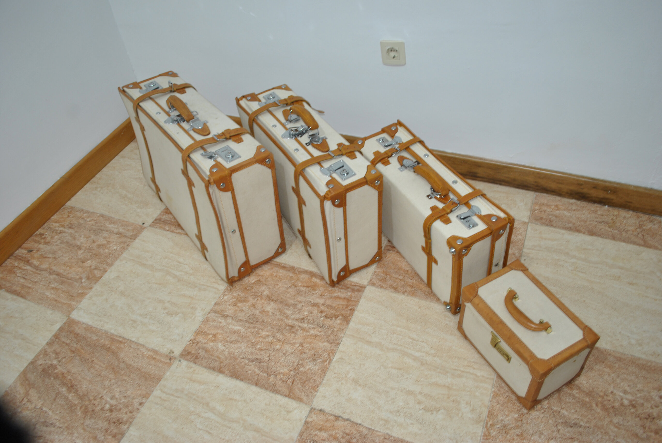 Juego de maletas vintage - Imagen 3