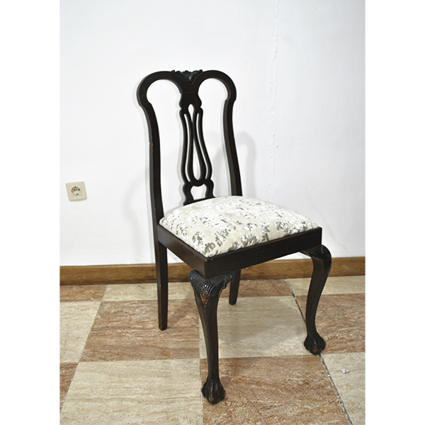 Silla Reina Ana patas chippendale