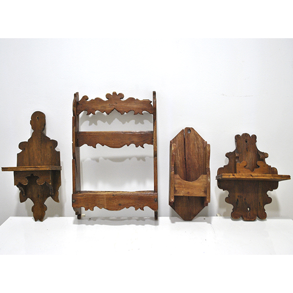 Lote de estanterias y repisas de madera
