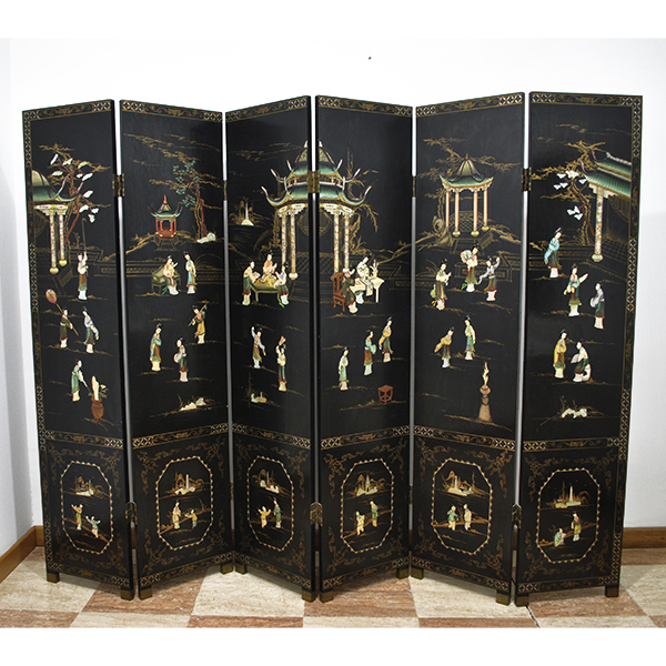 Biombo oriental de madera lacada