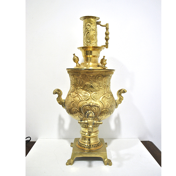 Samovar antiguo bronce repujado