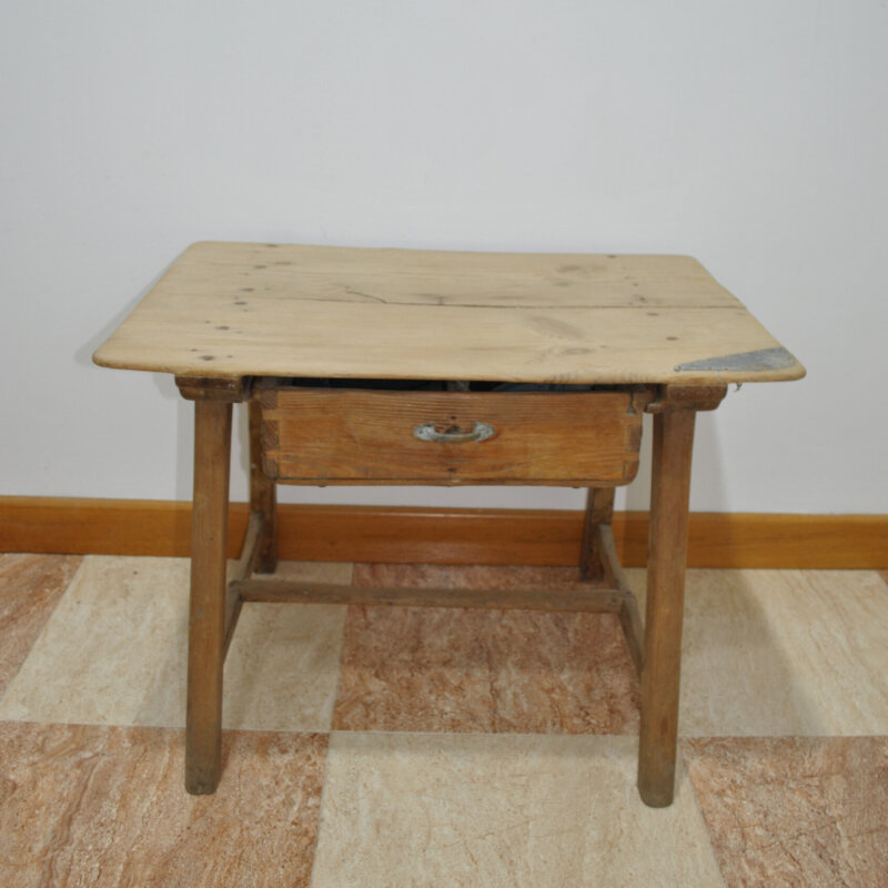 Mesa tocinera rústica madera