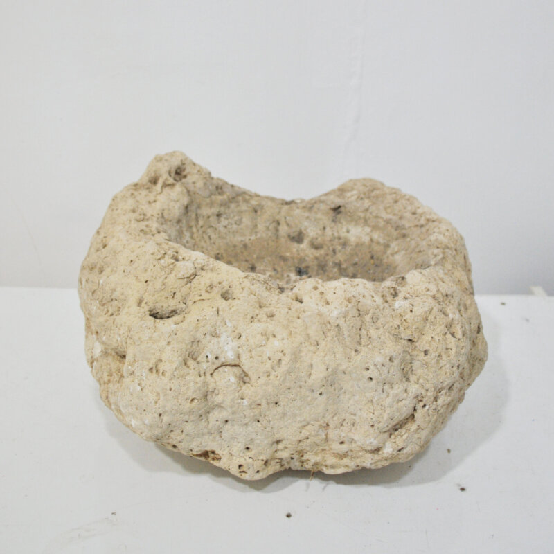 Piedra pilón de piedra