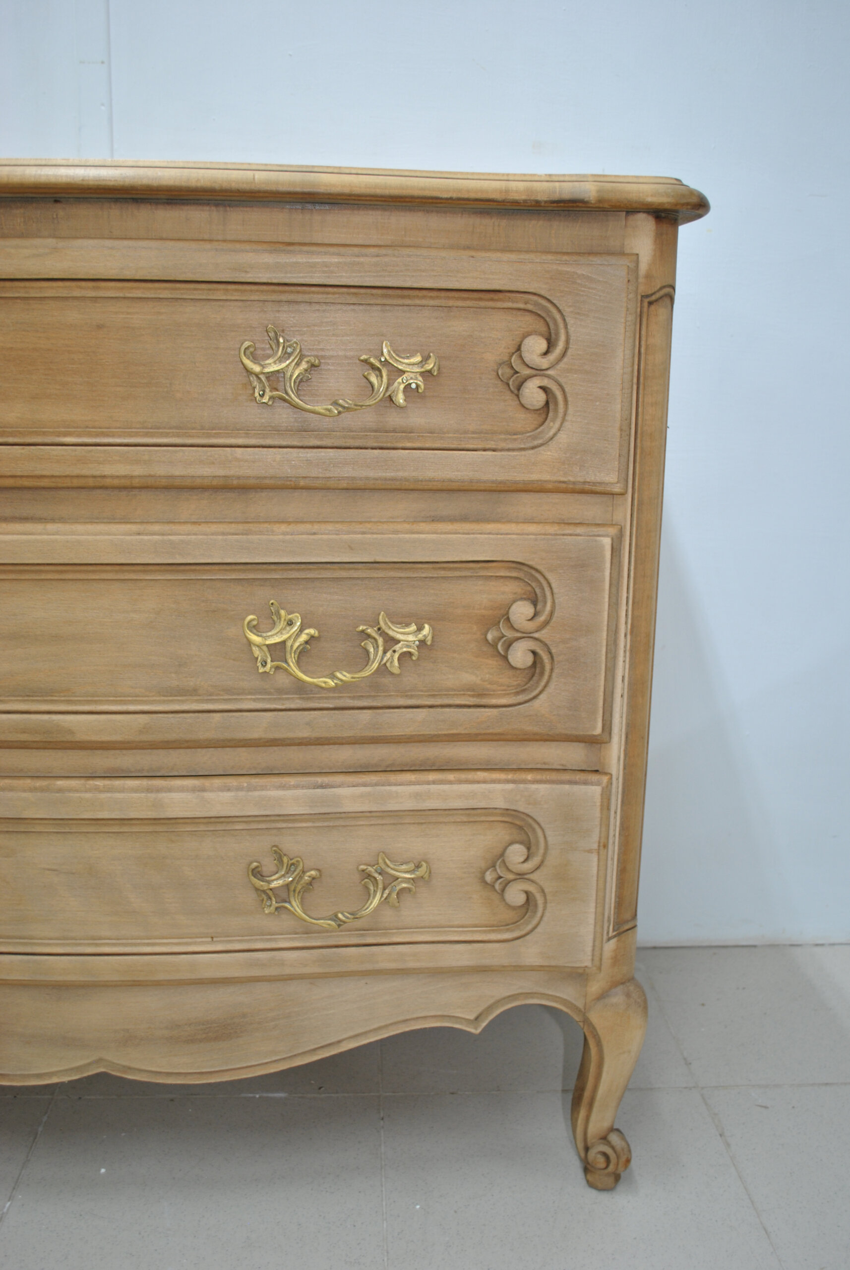 Cómoda antigua madera lavada - Imagen 5