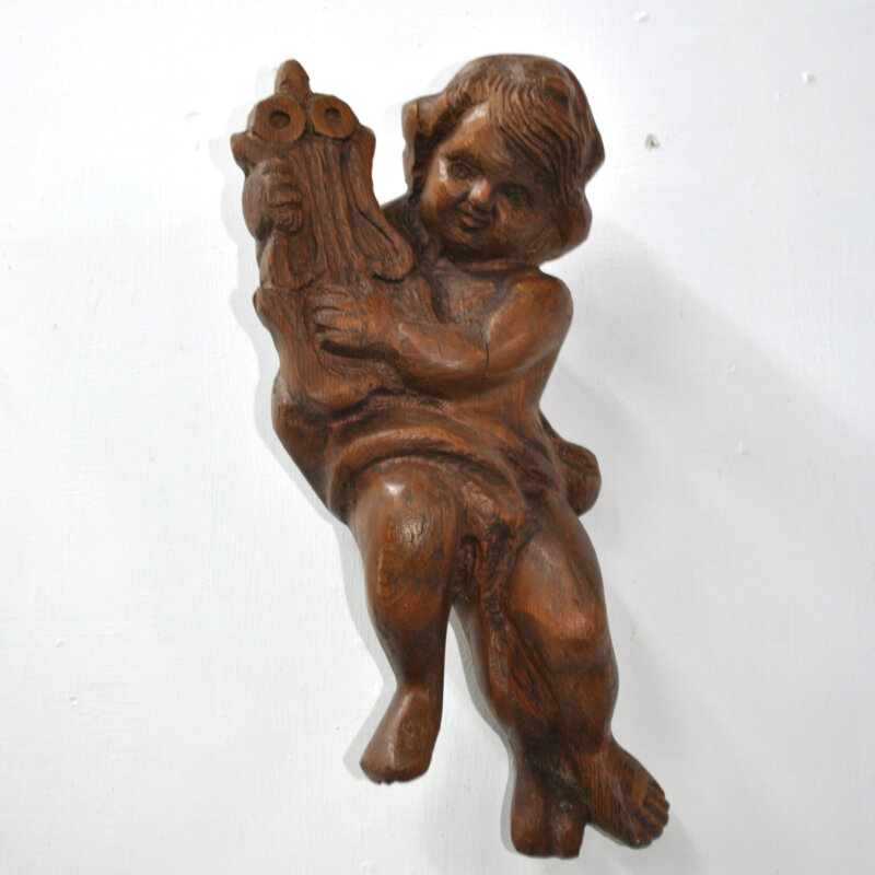 Figura madera tallada angelito