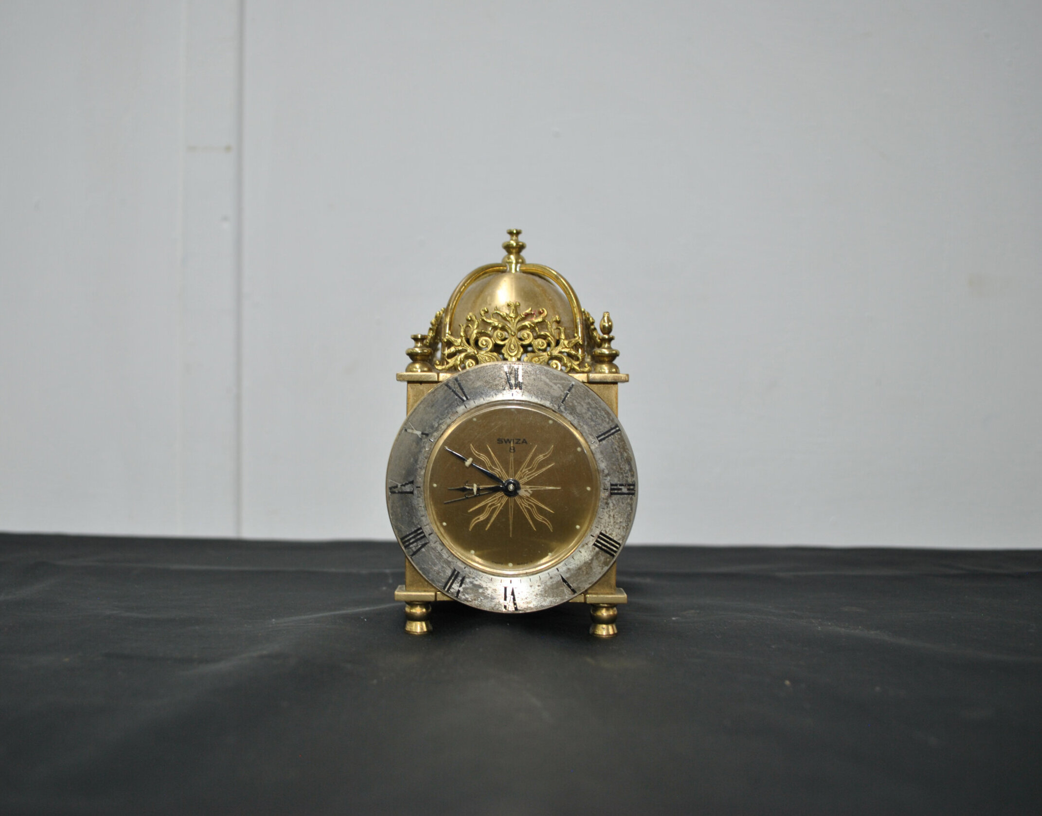 Reloj despertador vintage Swiza 8