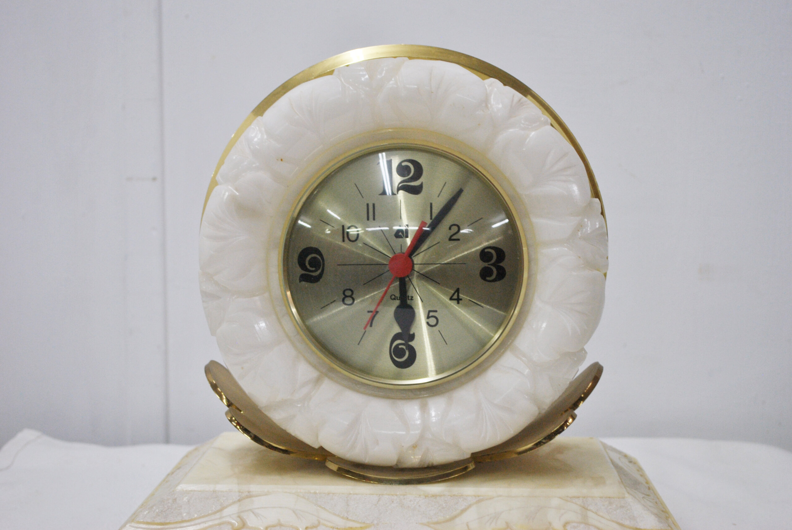 Reloj de mesa alabastro - Imagen 2