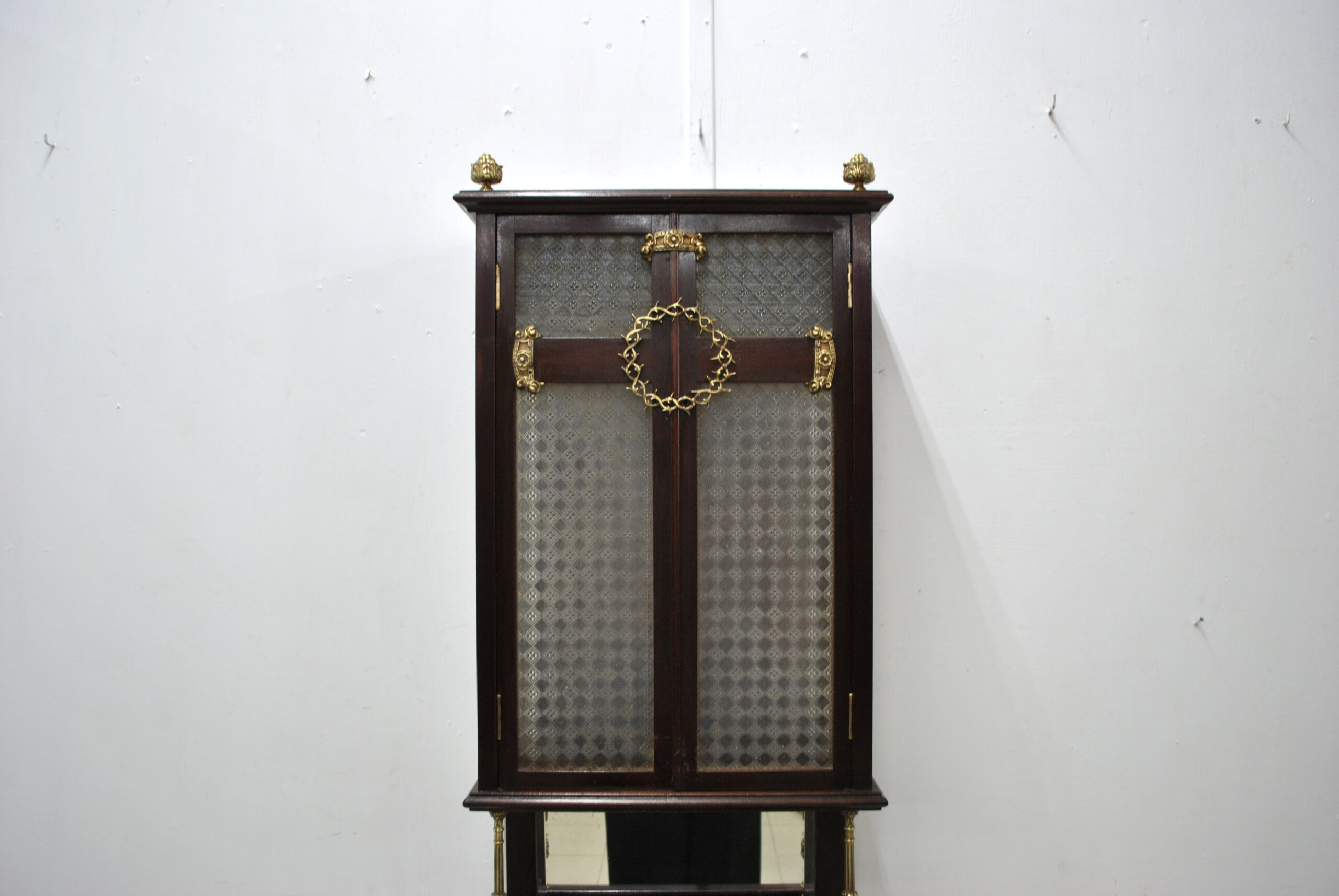 Mueble oratorio reclinatorio capilla - Imagen 3