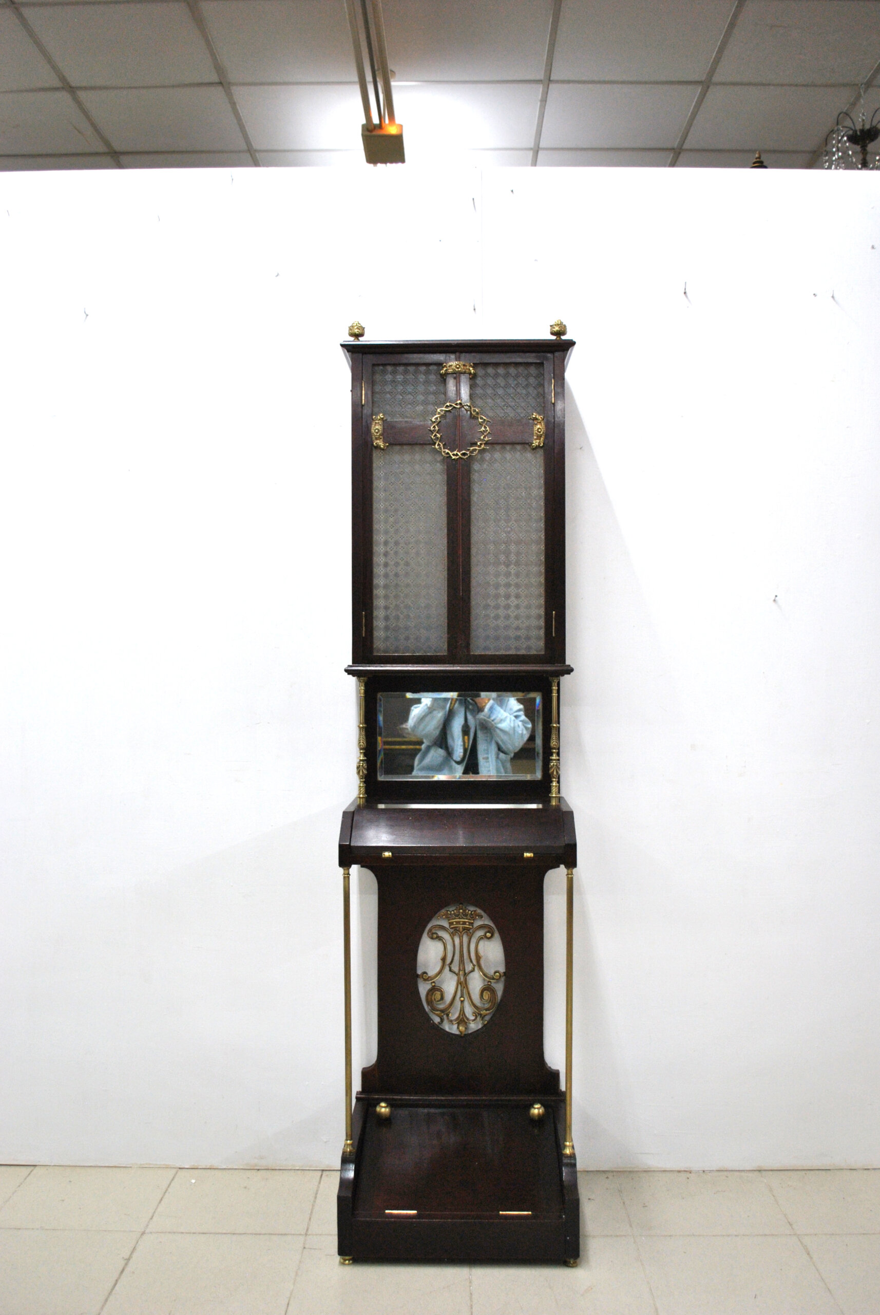 Mueble oratorio reclinatorio capilla - Imagen 2