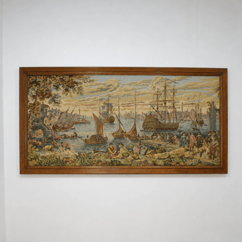 Gran tapiz decorativo con escena portuaria