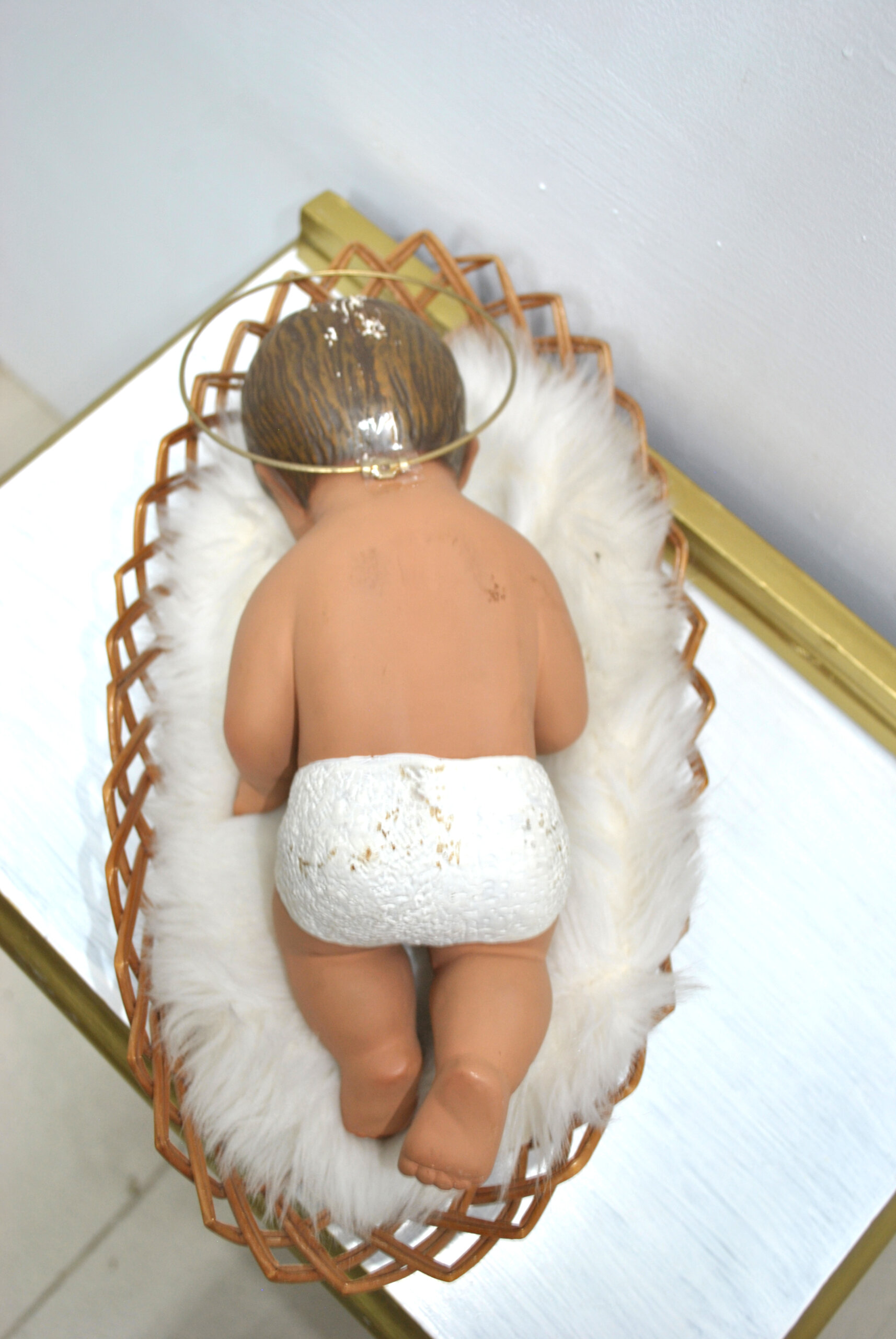 Figura niño Jesús tumbado escayola - Imagen 5