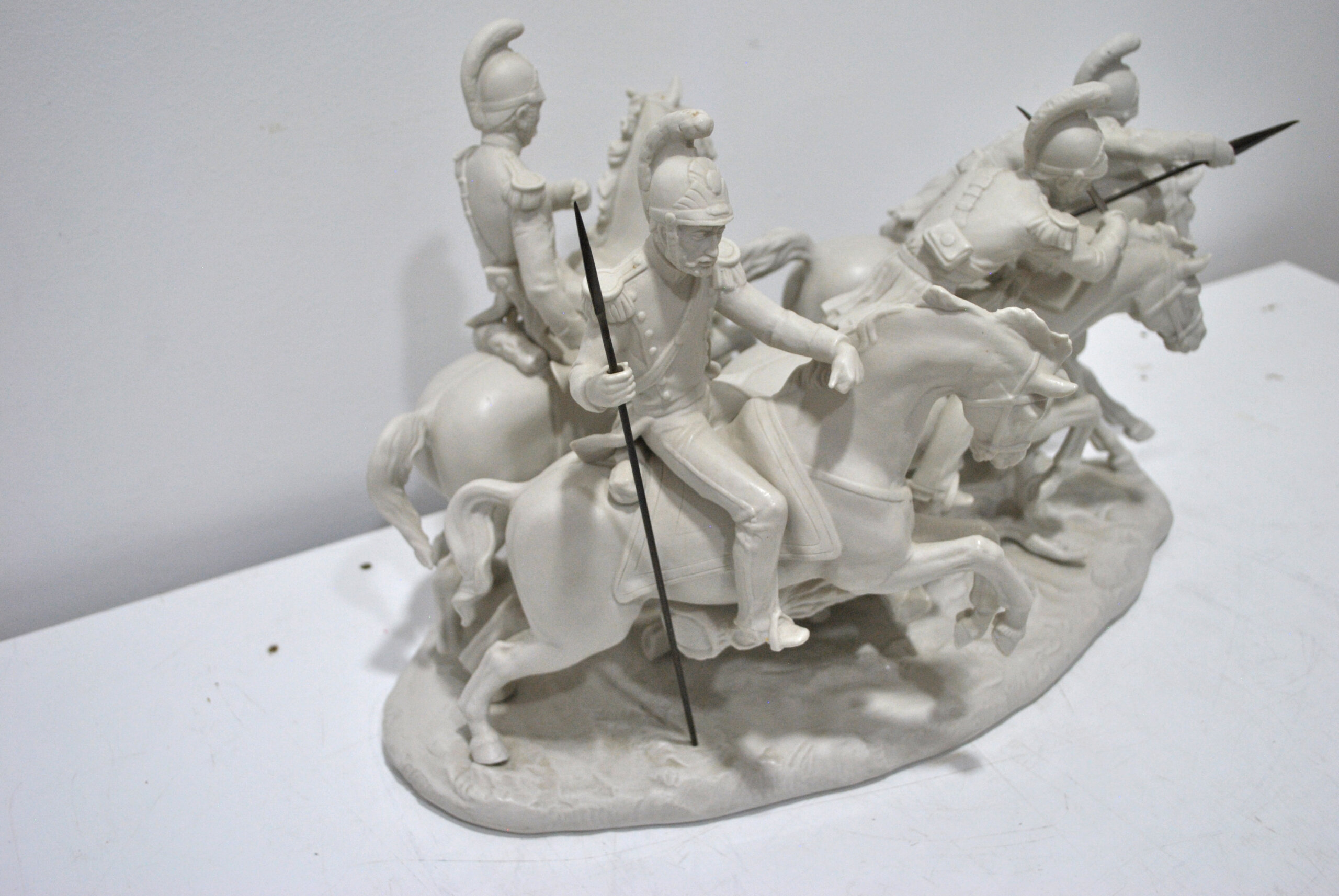 Escultura romanos lanceros con caballos - Imagen 4