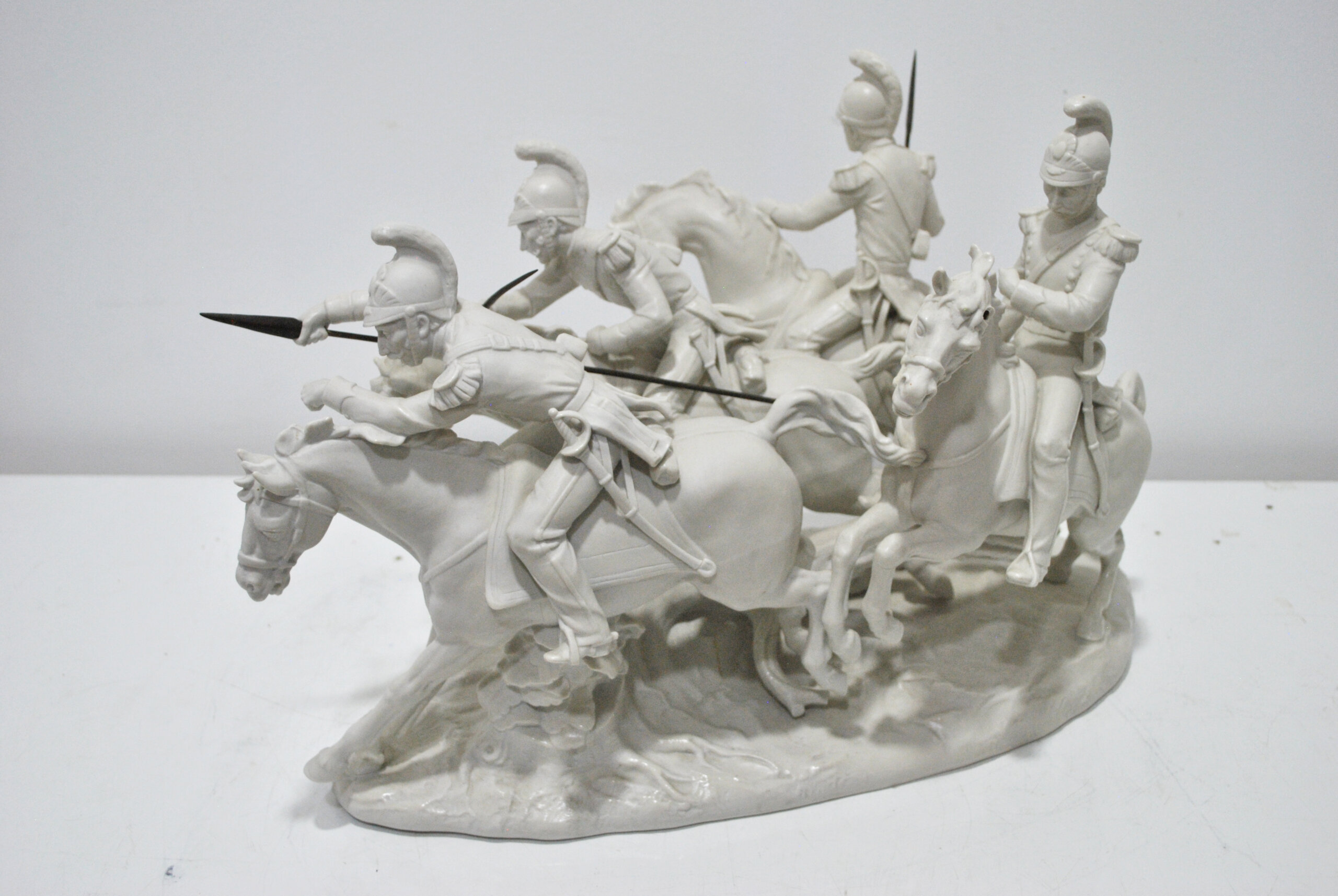 Escultura romanos lanceros con caballos - Imagen 8