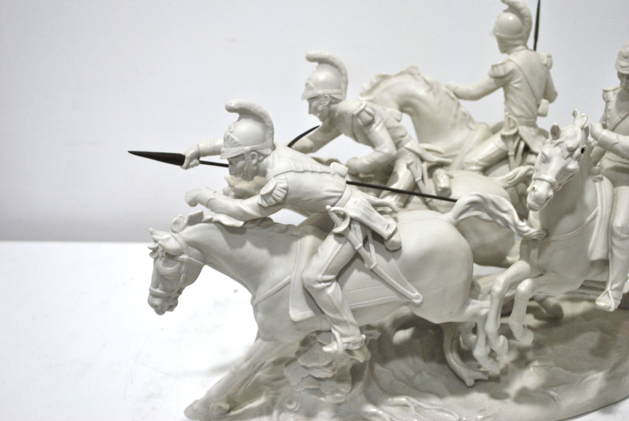 Escultura romanos lanceros con caballos - Imagen 10