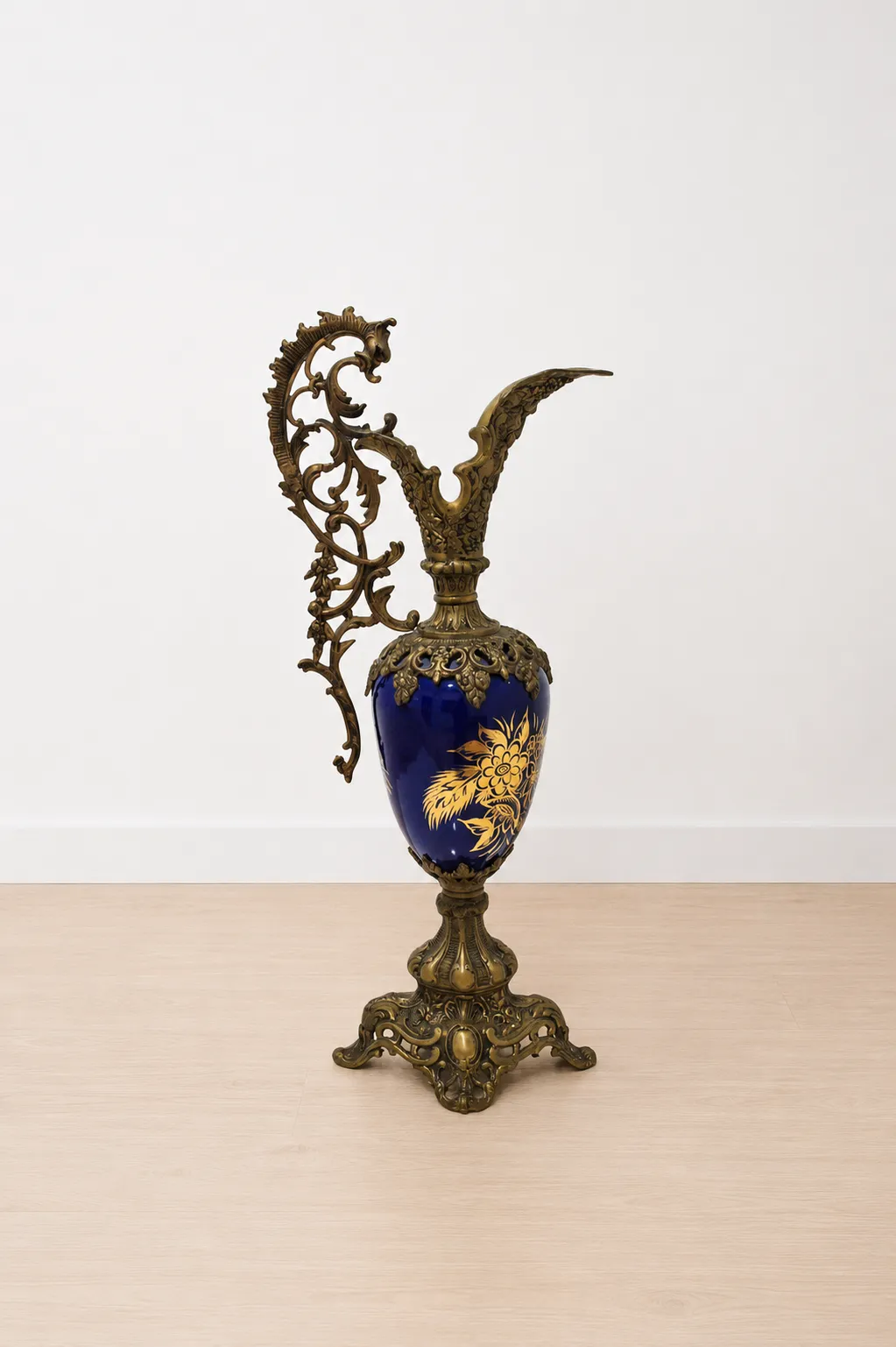 Jarrón o ánfora porcelana y bronce - Imagen 3