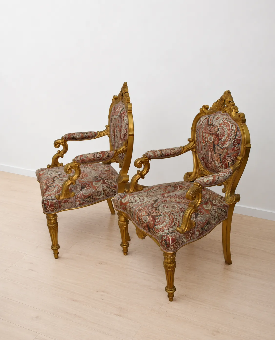 Sillones Luis XV oro tapicería cachemir - Imagen 3