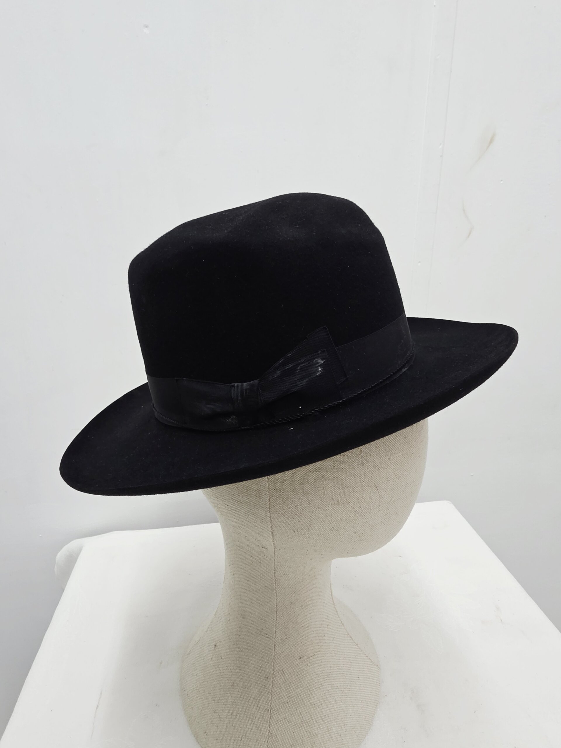 Sombrero antiguo de fieltro Arias - Imagen 2