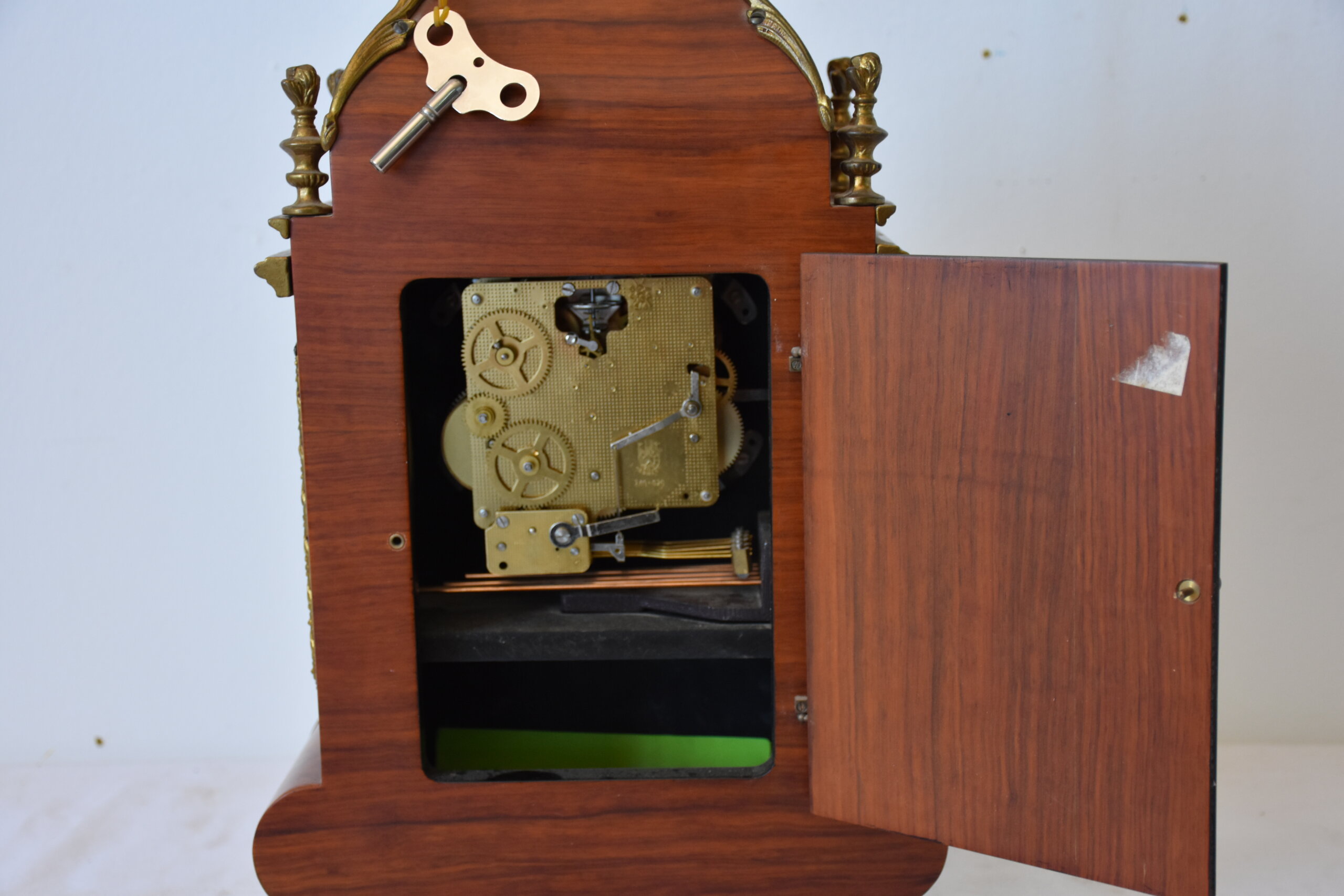 Reloj sobremesa Luis XV marquetería - Imagen 17